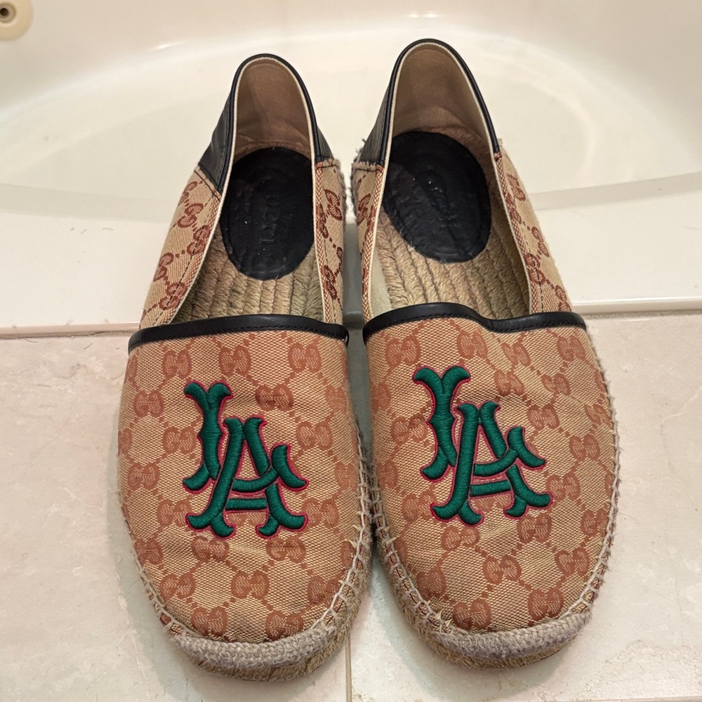 Gucci Tan Espadrilles with Green LA Design